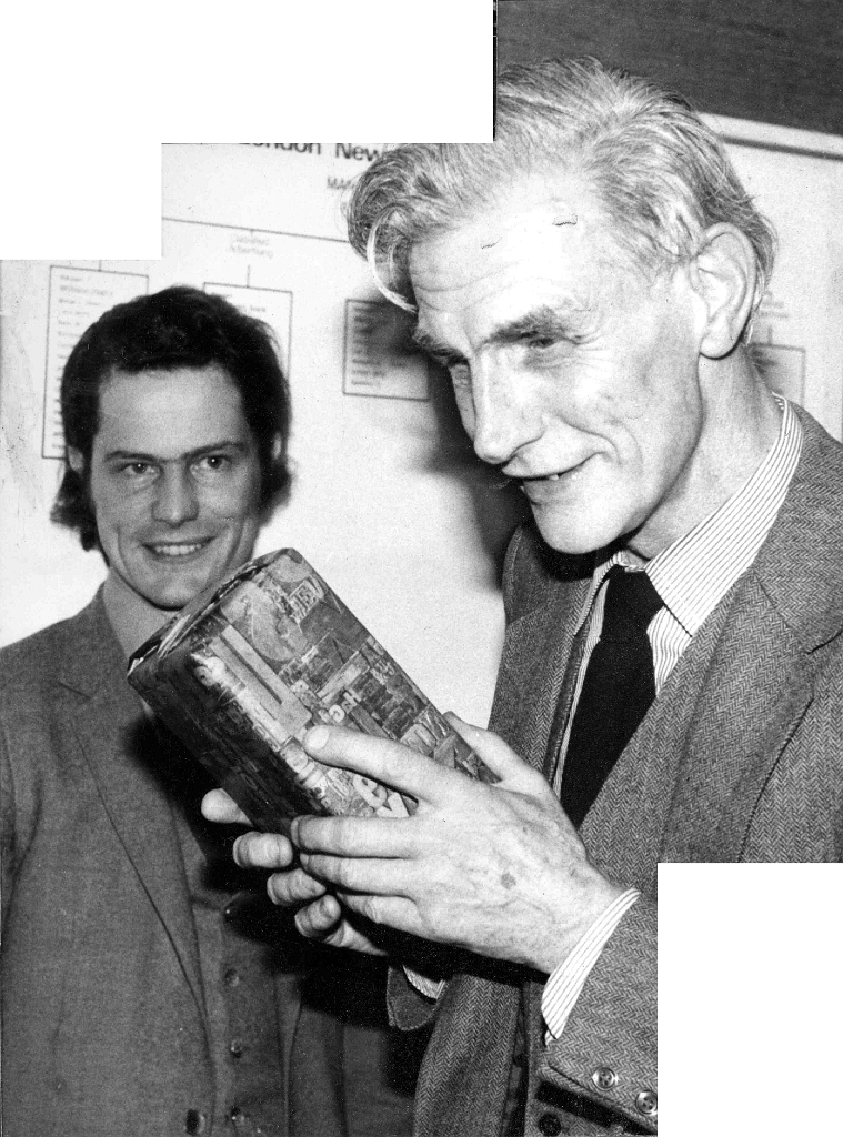 19820000c JIM BARNARD + CAL + Unknown - JB retiring Chelsea News editor returning CAL's speech at LNG office Hammersmith 01.jpg